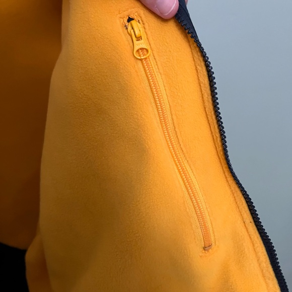 WVU Columbia winter coat - Picture 6 of 9